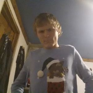 Meet your Posher, Connor